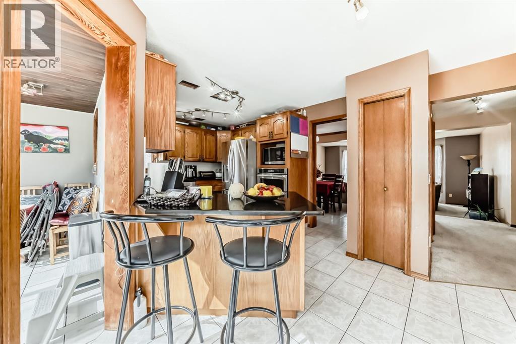 142 Edgeview Road NW