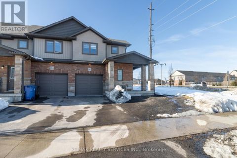 7 - 118 SIMMONDS DRIVE Guelph (Victoria North) ON N1E0S3