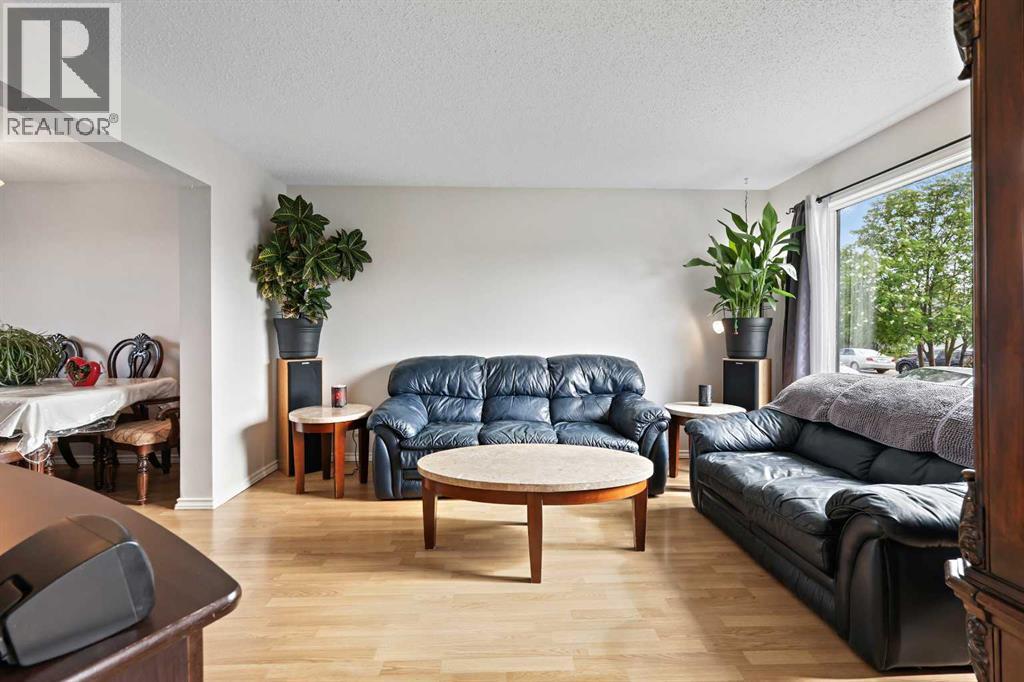 191 Castlebrook Road NE