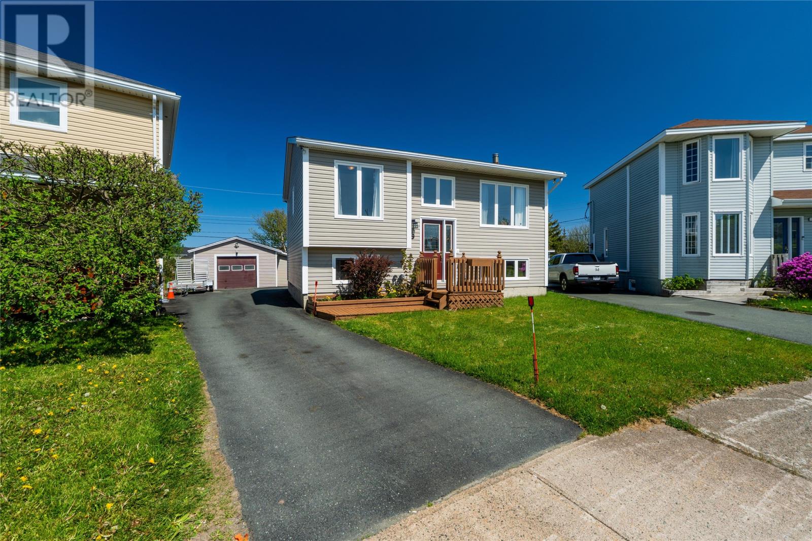 9 Gillian Place