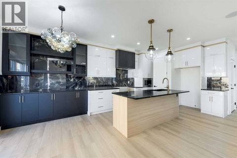 43 Saddlecrest Link NE Calgary AB T3J0Z3