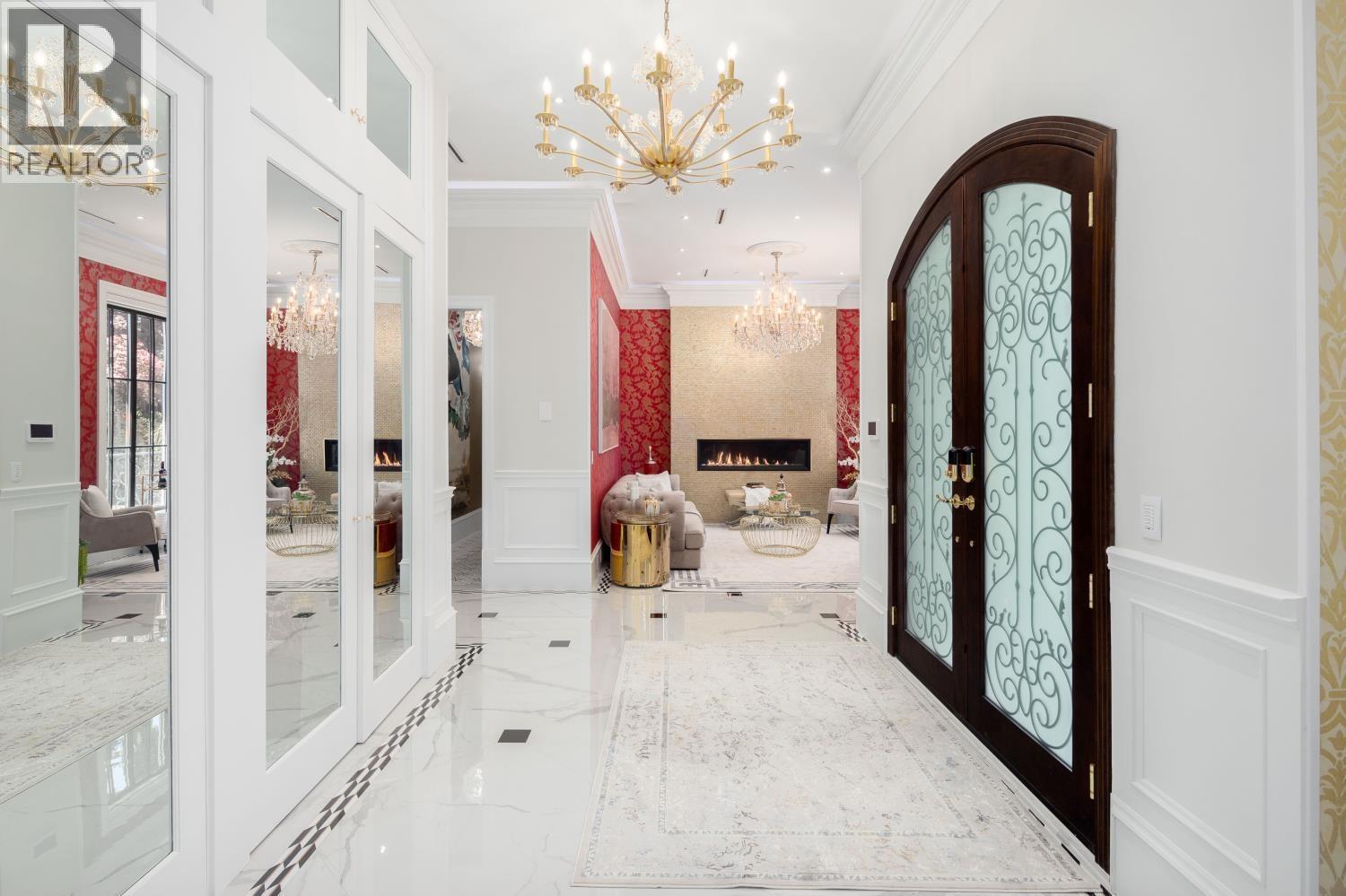 8483 WILTSHIRE STREET