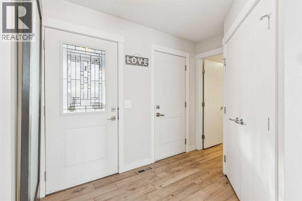 157 Chaparral Court SE