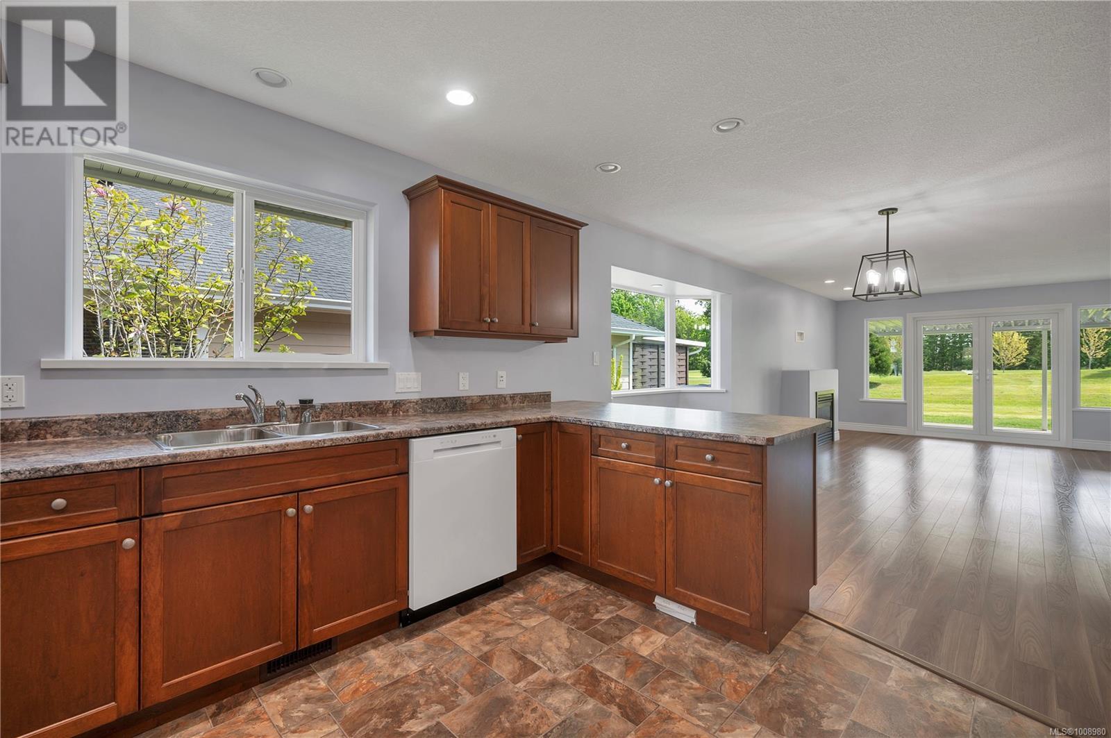 65 2006 Sierra Dr