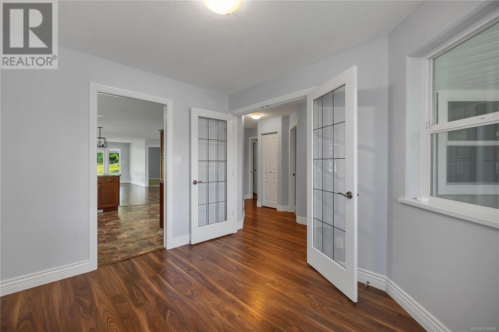 65 2006 Sierra Dr