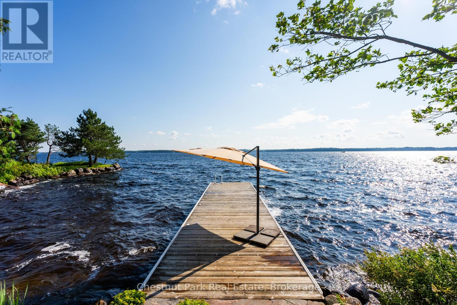 10 - 2045 MUSKOKA RD 118 ROAD W