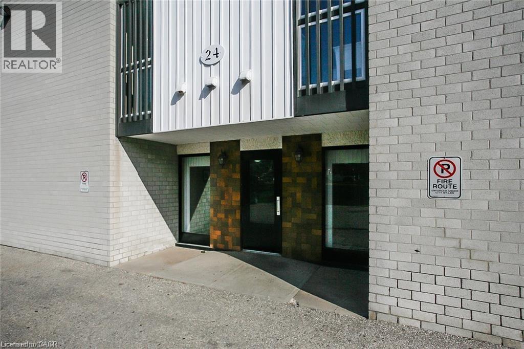24 MOOREGATE Crescent Unit# 305
