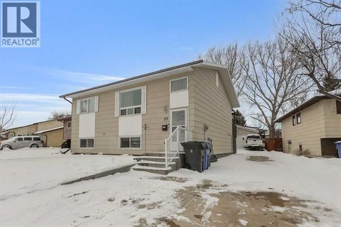 55 Chippewa Crescent W Lethbridge AB T1K5B4