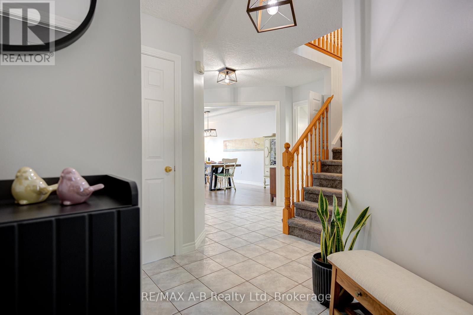 430 BRUNSWICK STREET N