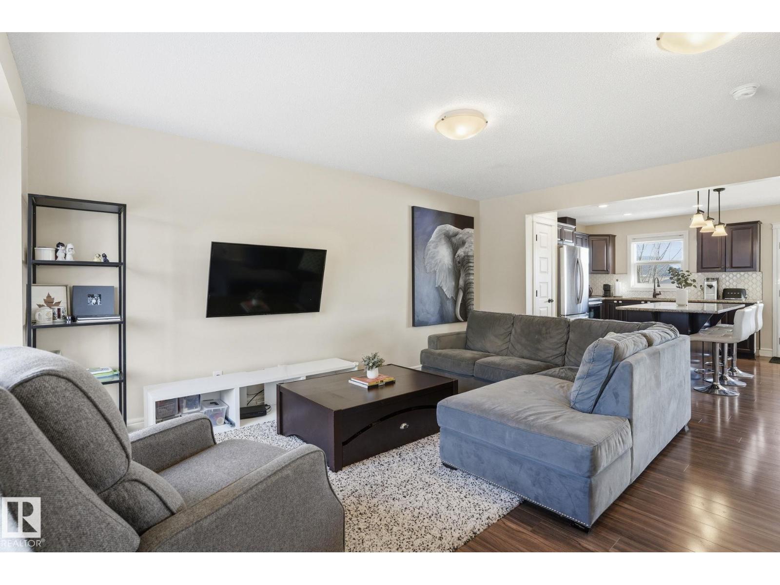 #10 330 BULYEA RD NW