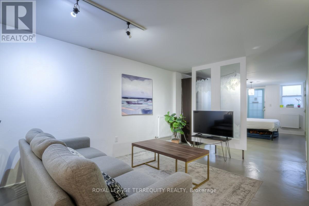 BSMT - 26A SCARLETT ROAD