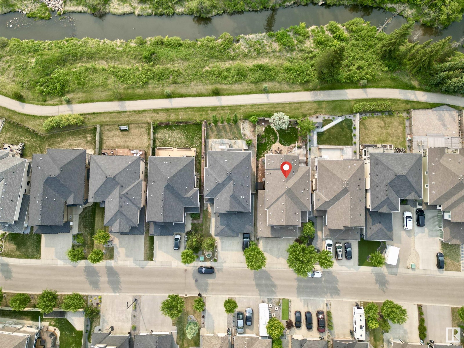 1330 ADAMSON DR SW