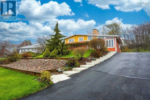 41 Belle Vista Drive Dartmouth NS B2W2X4
