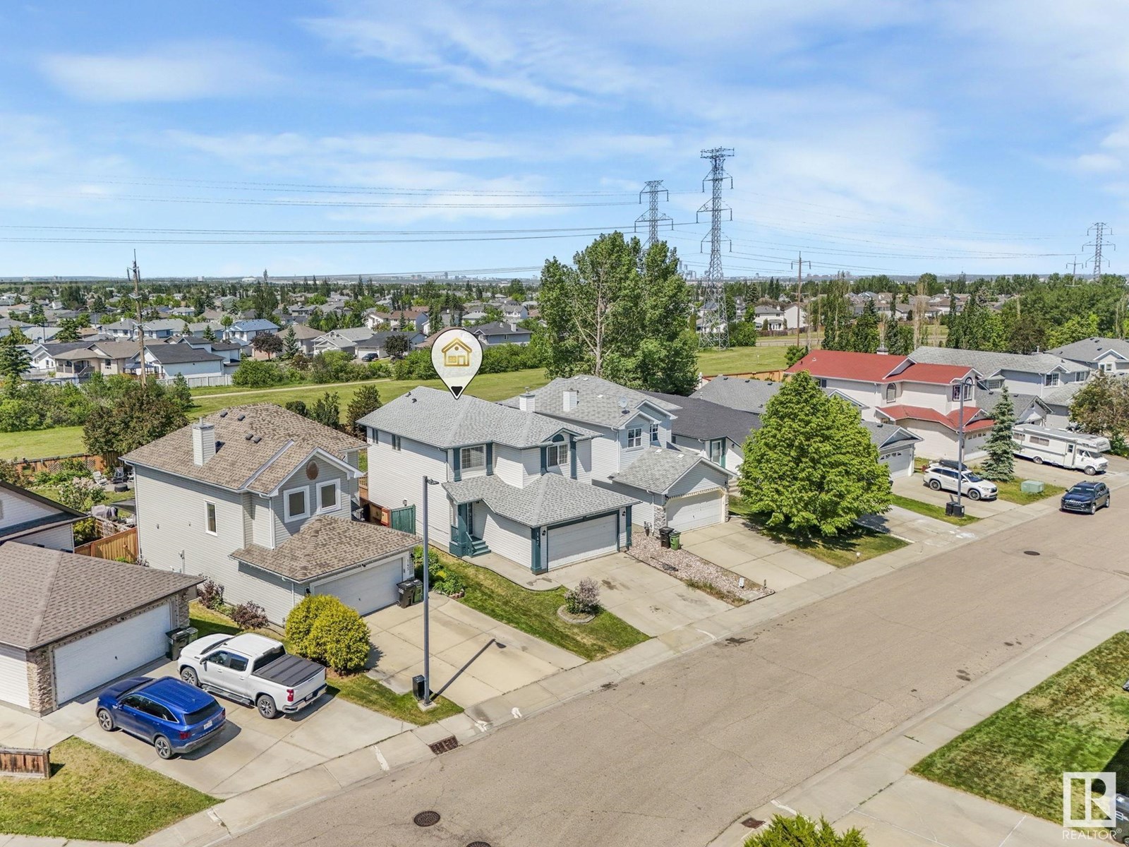 147 Ward Cr NW
