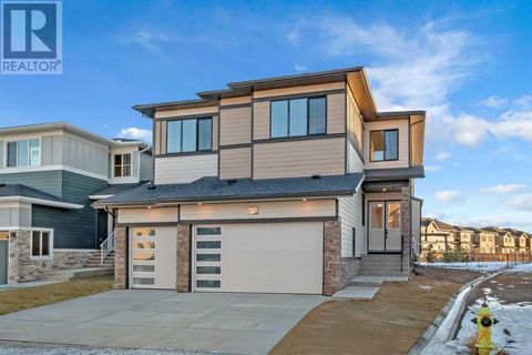 27 South Shore Road Chestermere AB T1X2Y4