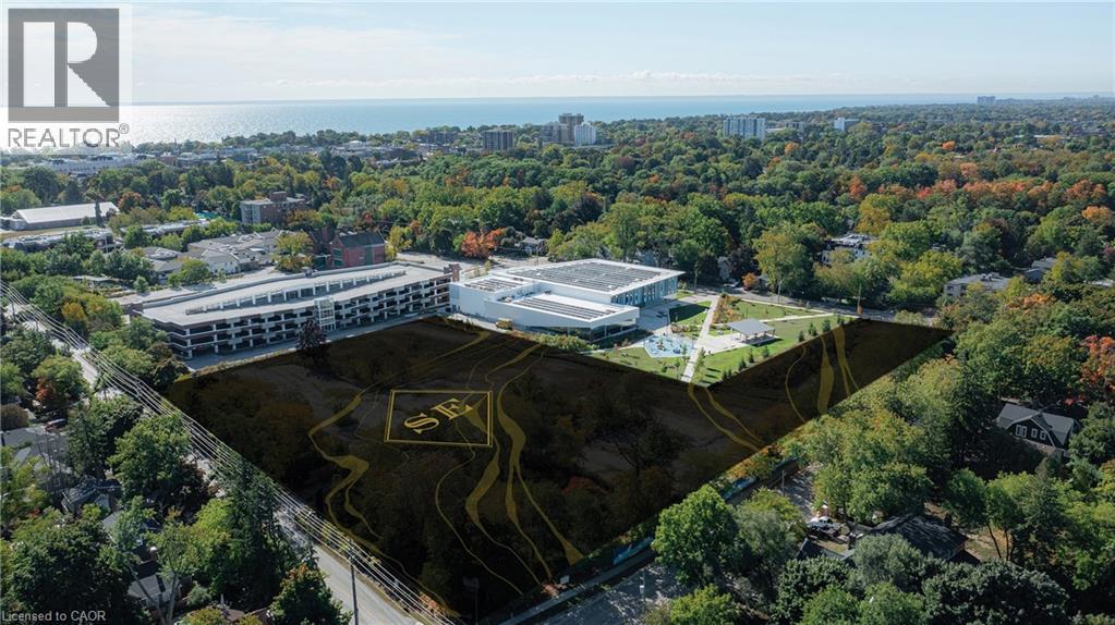 LOT 101 DOUGLAS Avenue