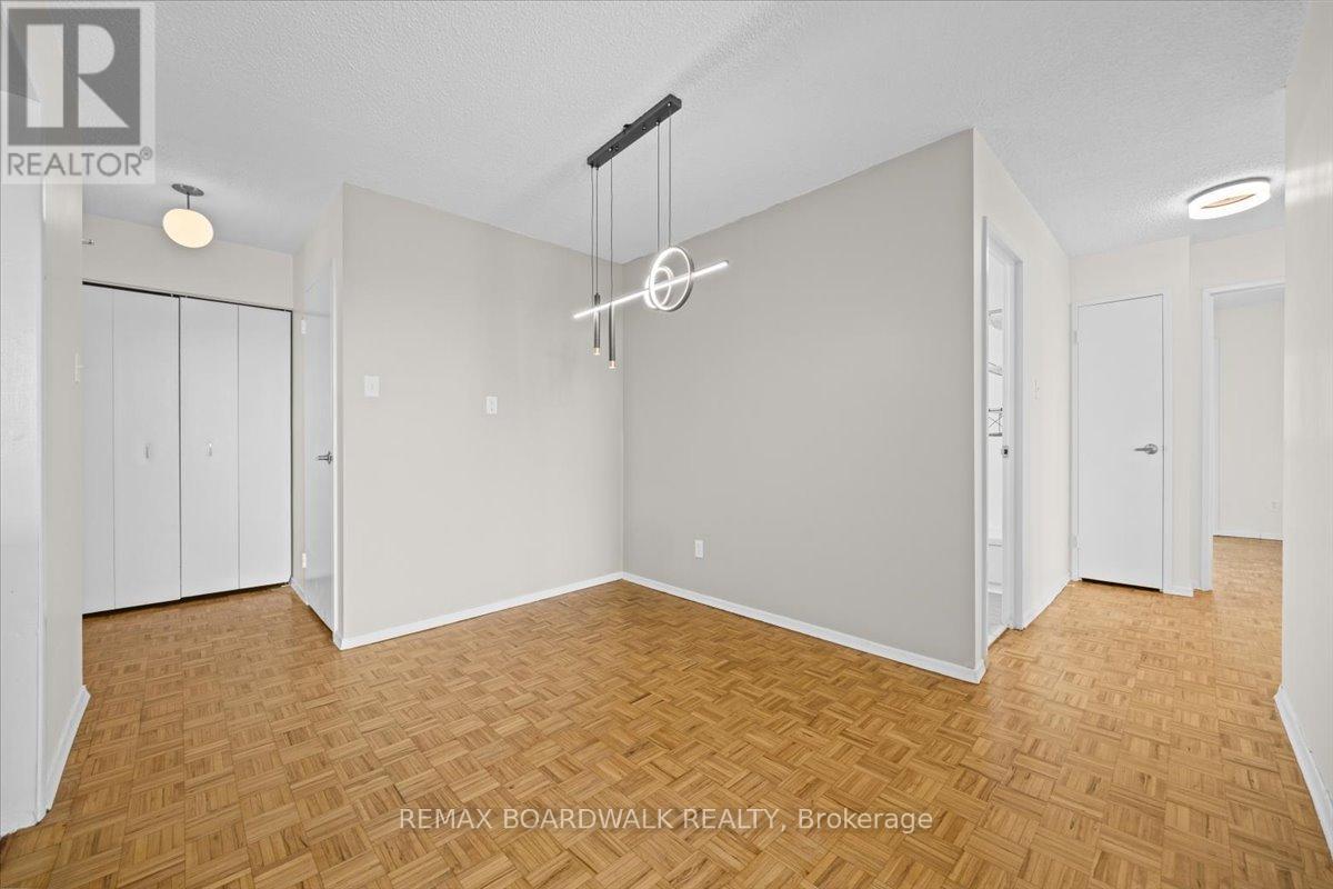 1507 - 158B MCARTHUR AVENUE