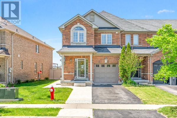 100 TOMABROOK CRESCENT