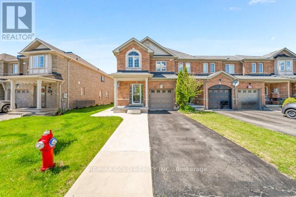 100 TOMABROOK CRESCENT