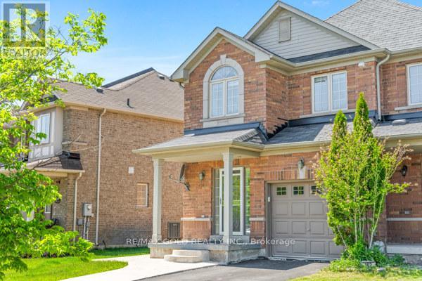 100 TOMABROOK CRESCENT