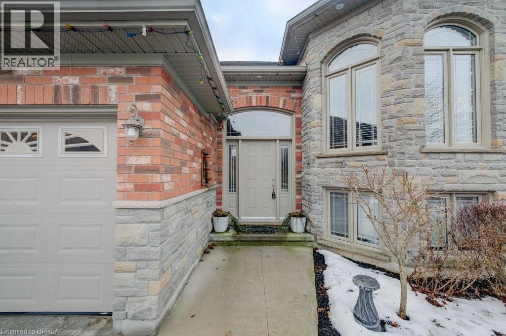48 WILLOWDALE Crescent