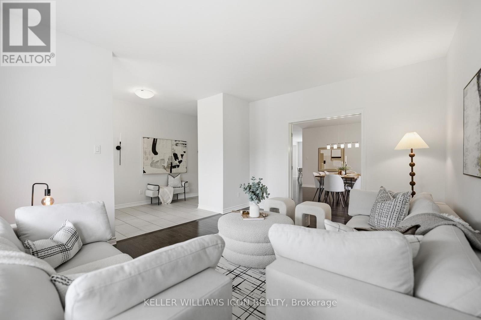 101 BRAMBLING WAY