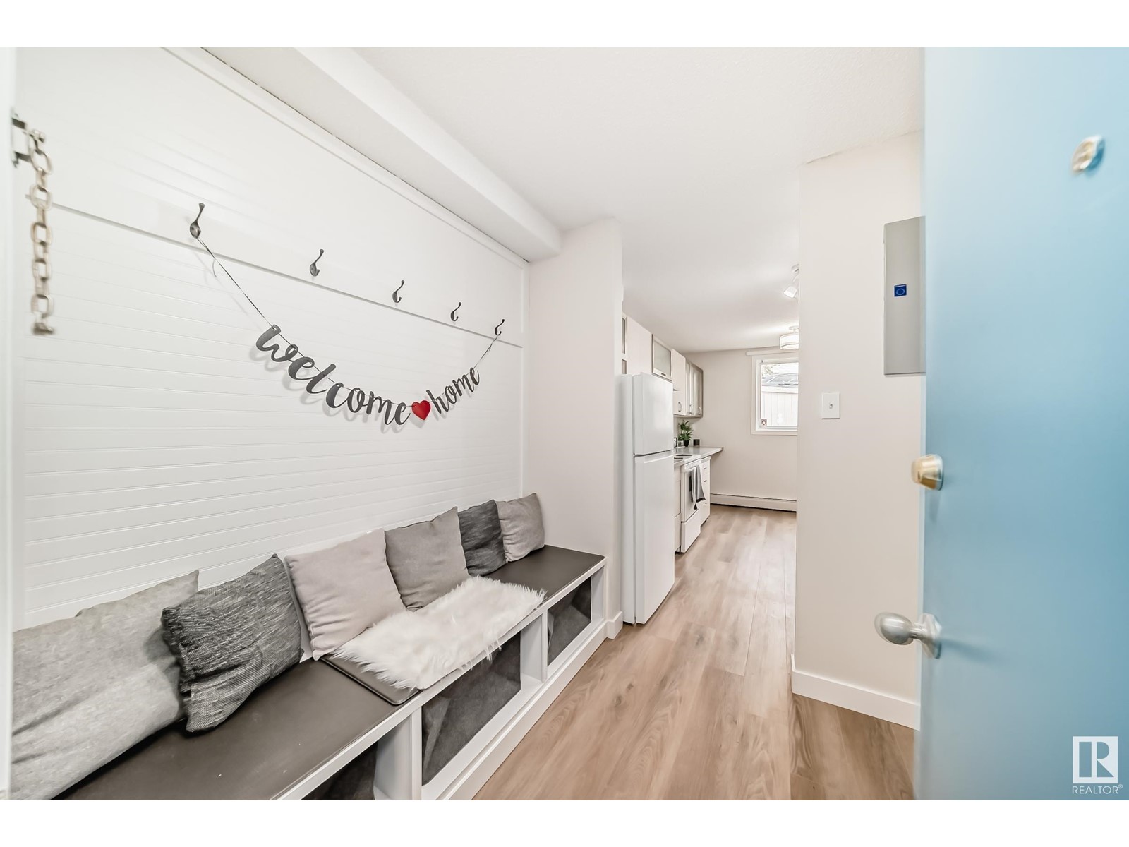 #112 14530 52 ST NW