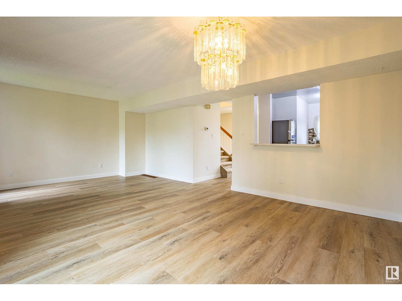 5388 38A AV NW
