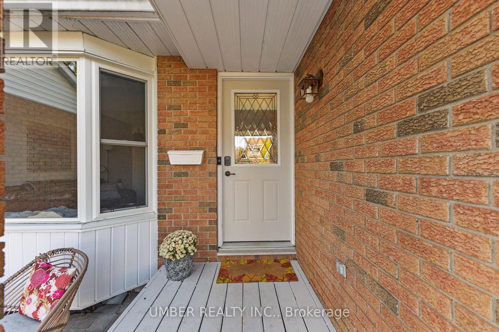 1130 ST EMMANUEL TERRACE