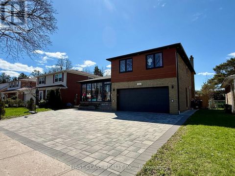 221 CHARTLAND BOULEVARD Toronto (Agincourt North) ON M1S2S4