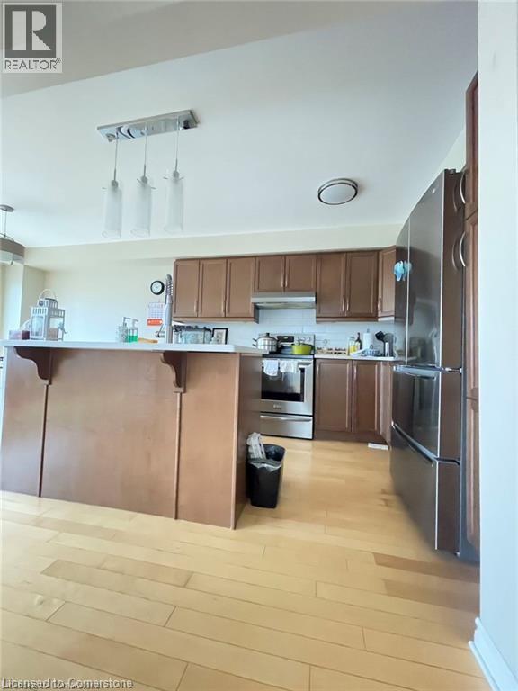 850 MAPLERIDGE Street