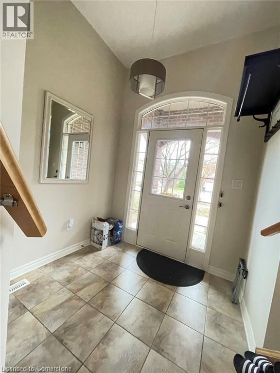 850 MAPLERIDGE Street