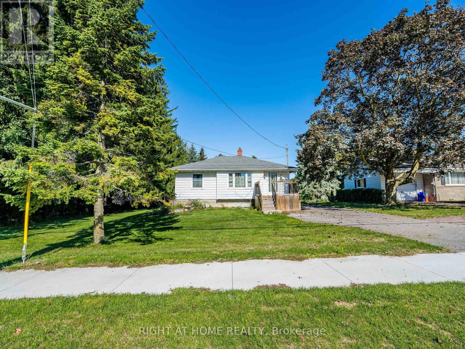 148 WINCHESTER ROAD E