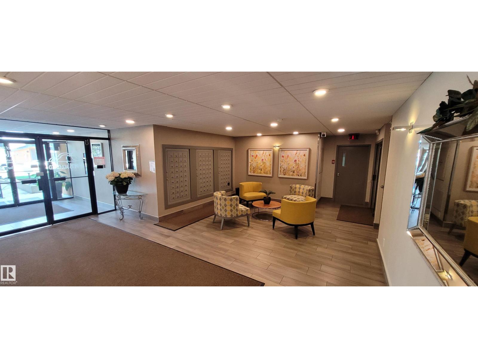 #705 12141 JASPER AV NW