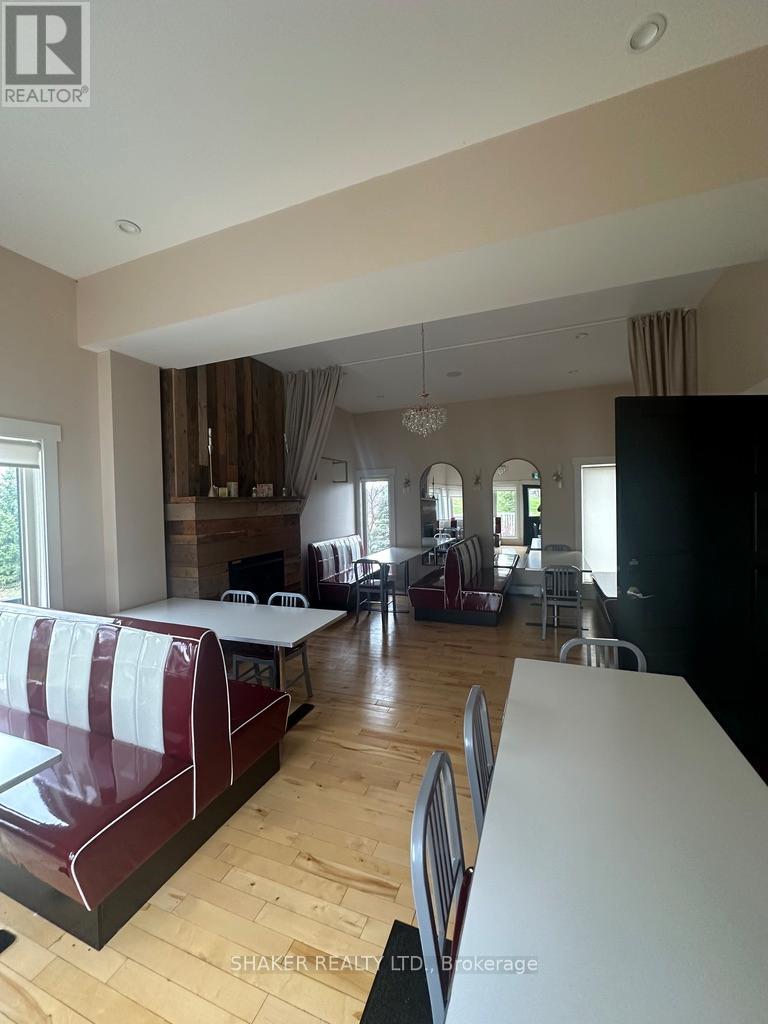 1980 PHELAN ROAD W