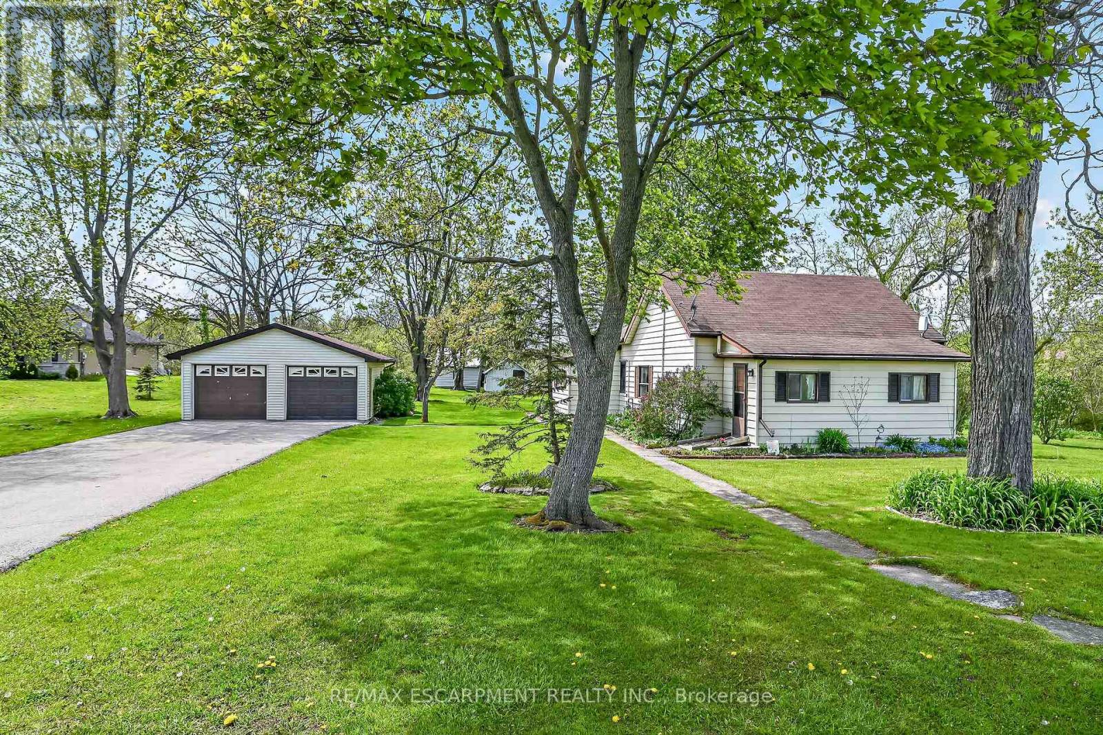 81 FISHCARRIER STREET N