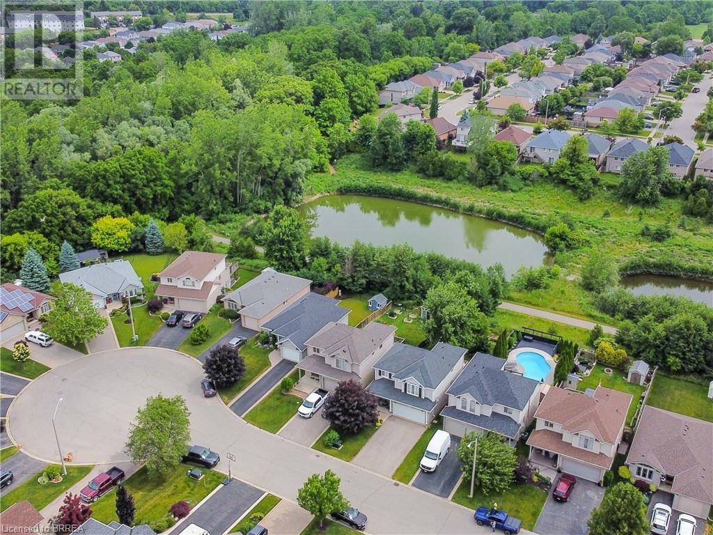 18 BRICKER Court
