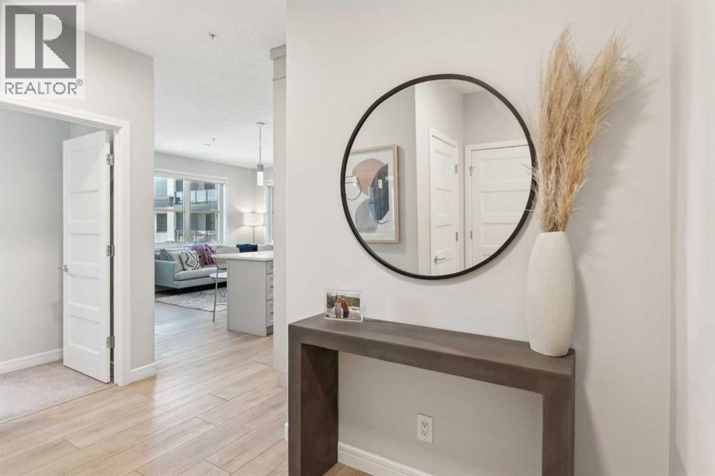 2201, 80 Greenbriar Place NW