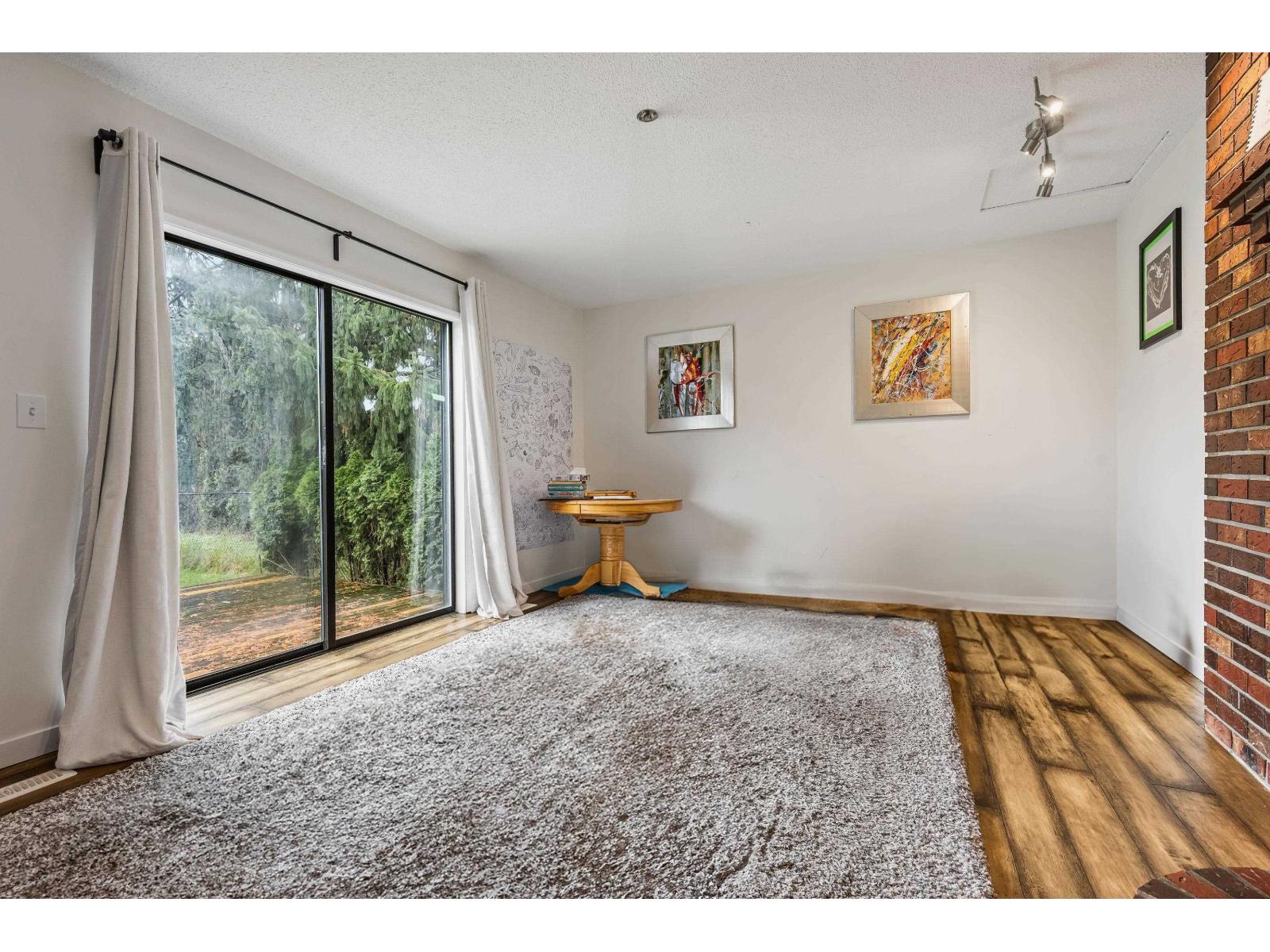 6396 SUMAS PRAIRIE ROAD|Greendale