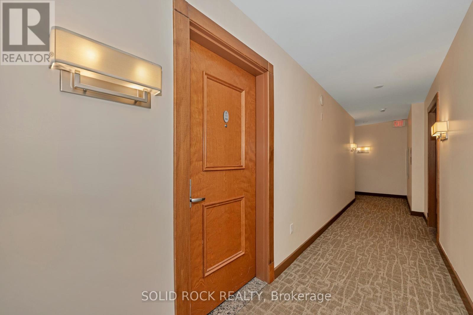 306 - 195 BESSERER N