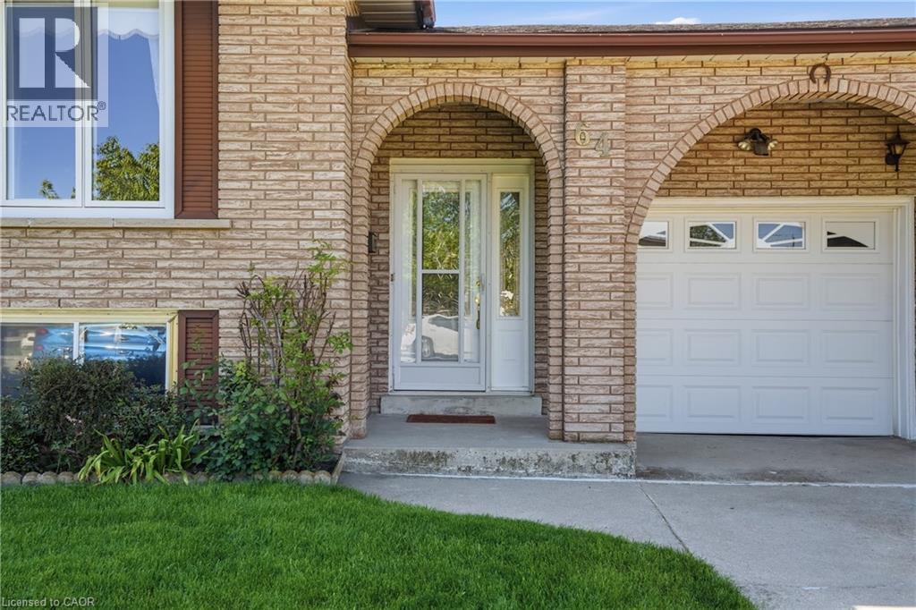 64 EASTBURY Drive