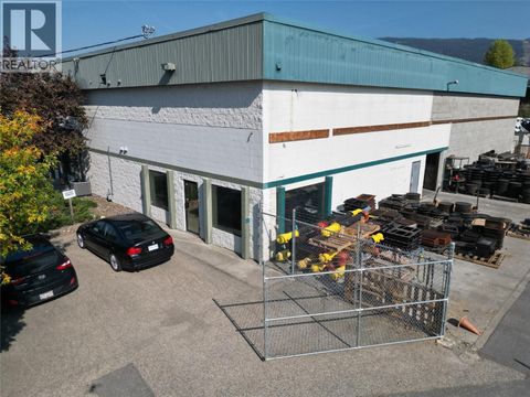 921 Waddington Drive Vernon BC V1T9E2