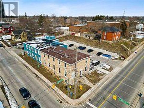 58 BEVERLY STREET Cambridge ON N1R3Z7