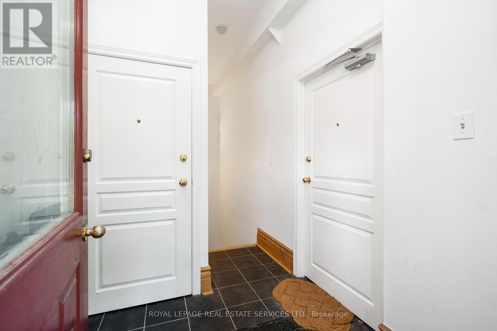 62 LAKEVIEW AVENUE