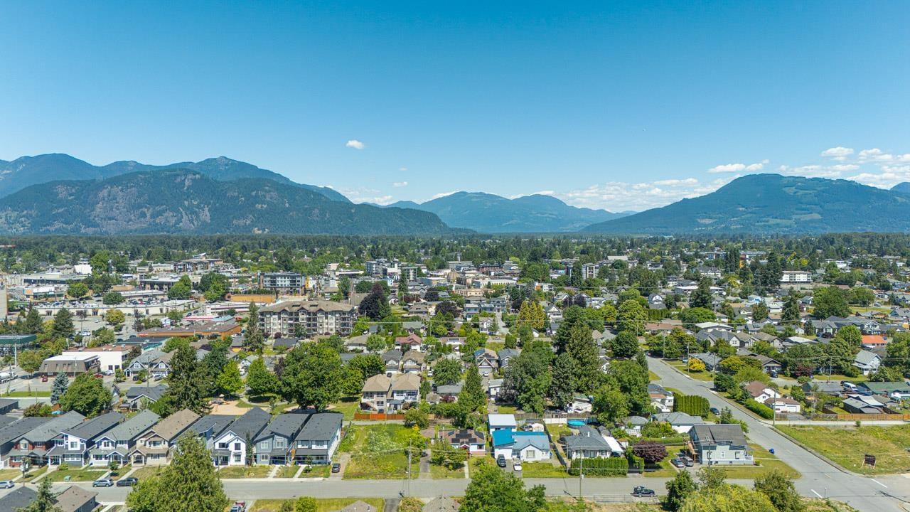 46054 THIRD AVENUE|Chilliwack Downtown