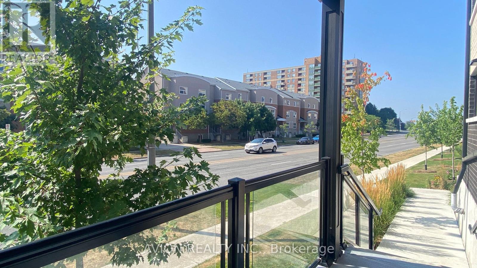 # 2 - 3546 COLONIAL DRIVE