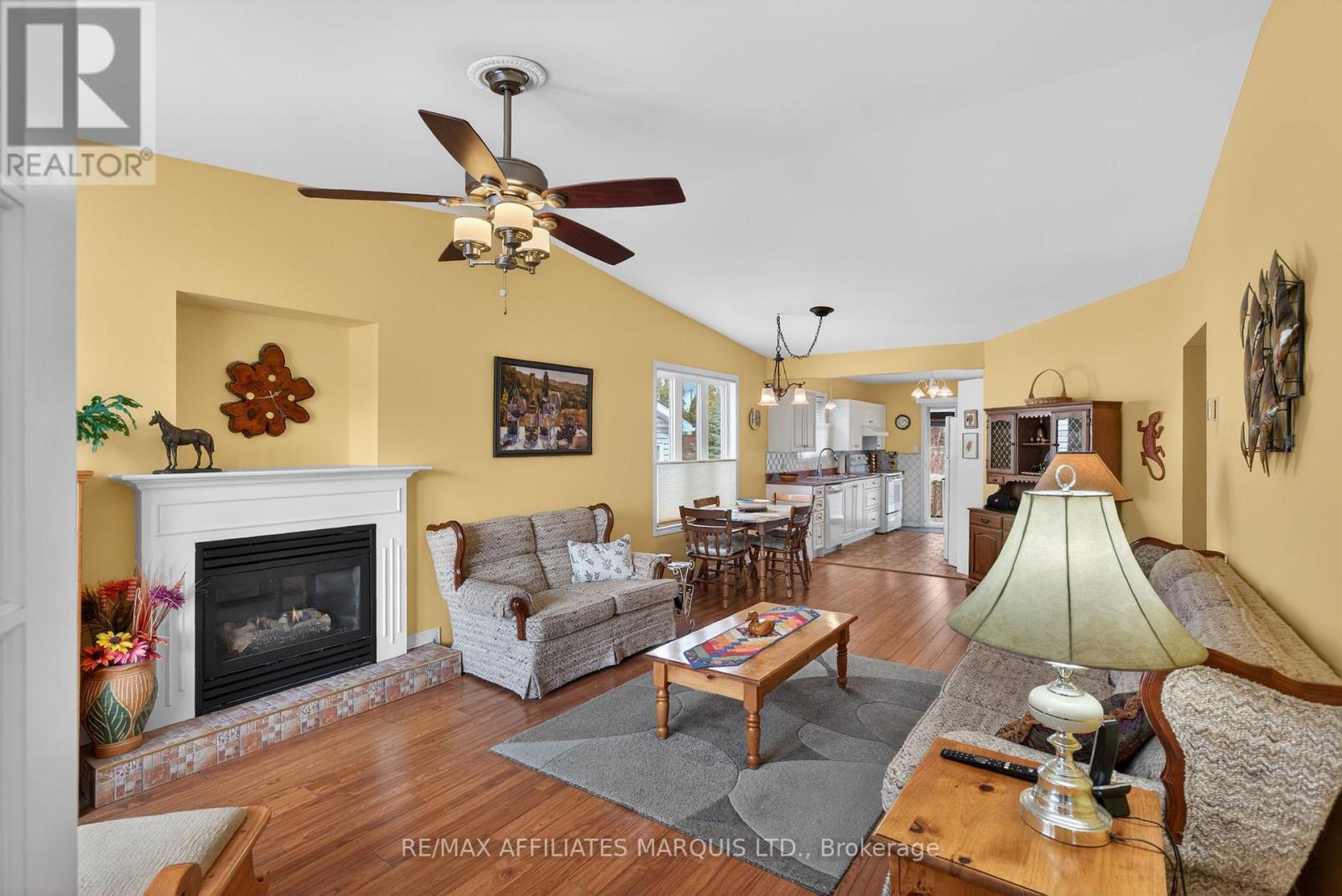 175 HEMLOCK CRESCENT