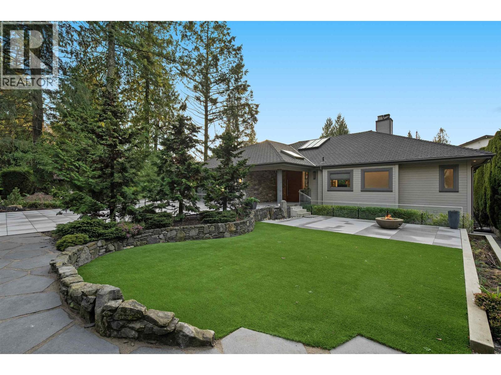 5361 BROOKSIDE AVENUE