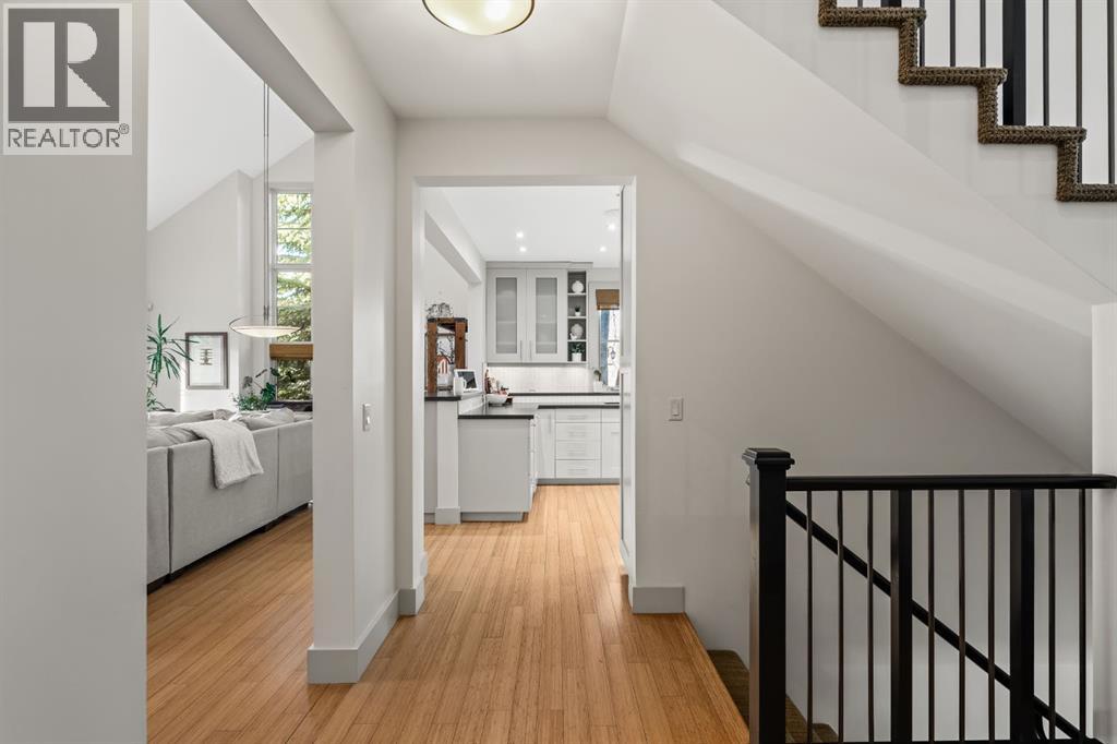 17, 1359 69 Street SW