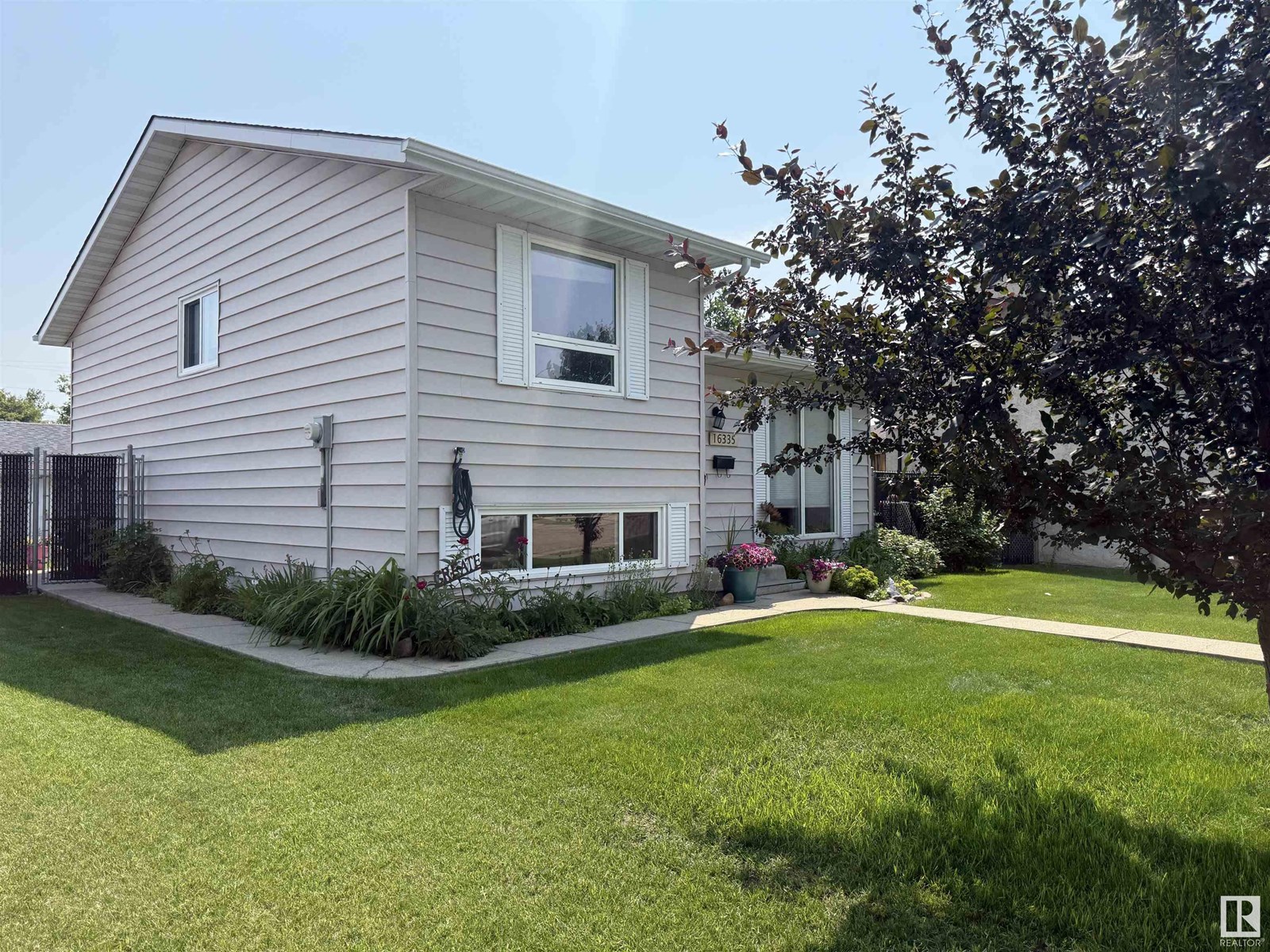 16335 119 ST NW